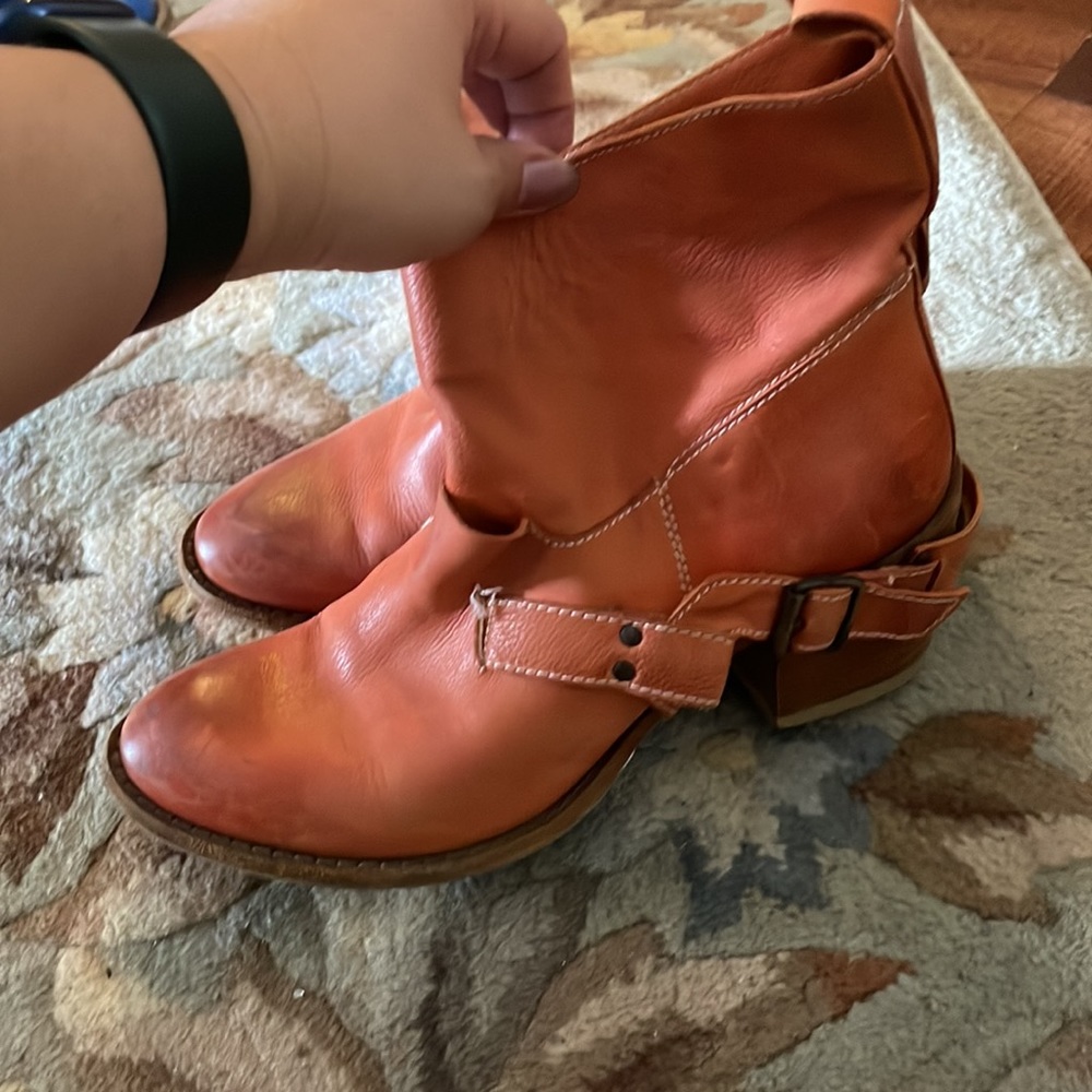 Boots - Picture 2 of 6